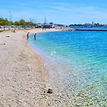 Sanda Ζαντάρ