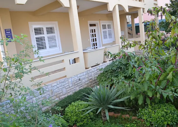 アパート Sanda *