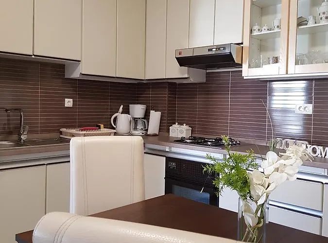 Sanda アパート *